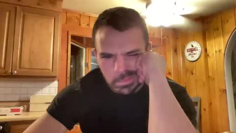 Snapshot of ofthatguy chatting on 11.15.25 ofthatguy online show from 11.15.25