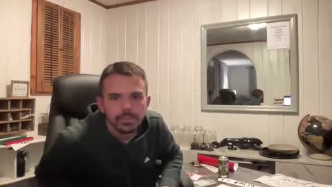 Snapshot of ofthatguy chatting on 12.02.25 ofthatguy online show from 12.02.25