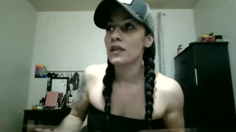 Lit en Cama online show from 10.23.25