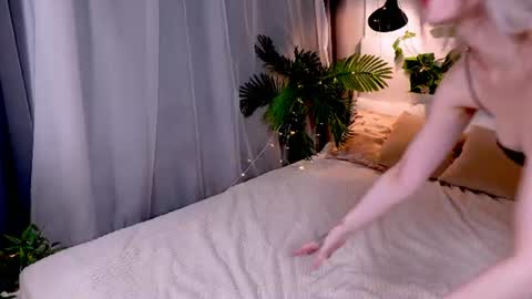 Lily online show from 07.09.26
