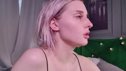 Lily online show from 07.11.26
