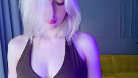 Lily online show from 08.02.26