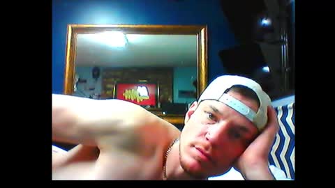 Snapshot of oh_you_know69 chatting on 12.13.24 who dares toss me some tips lets have fun online show from 12.13.24