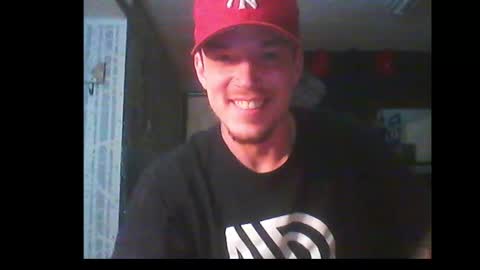 Snapshot of oh_you_know69 chatting on 12.30.24 who dares toss me some tips lets have fun online show from 12.30.24