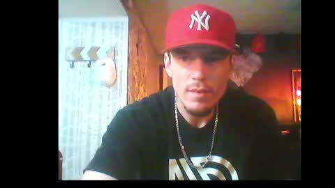 Snapshot of oh_you_know69 chatting on 01.01.25 who dares toss me some tips lets have fun online show from 01.01.25