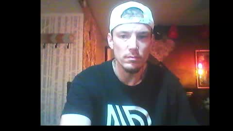 Snapshot of oh_you_know69 chatting on 01.02.25 who dares toss me some tips lets have fun online show from 01.02.25