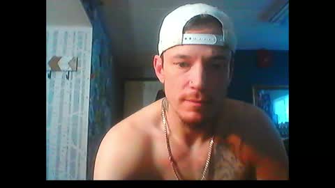 Snapshot of oh_you_know69 chatting on 01.06.25 who dares toss me some tips lets have fun online show from 01.06.25