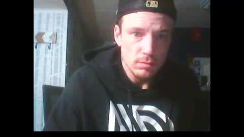 Snapshot of oh_you_know69 chatting on 01.14.25 who dares toss me some tips lets have fun online show from 01.14.25