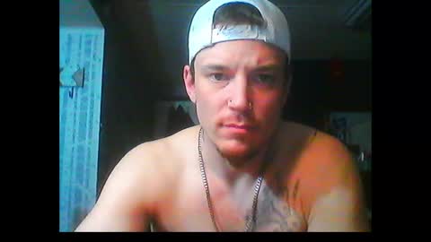 Snapshot of oh_you_know69 chatting on 01.28.25 who dares toss me some tips lets have fun online show from 01.28.25