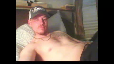 Snapshot of oh_you_know69 chatting on 02.14.25 who dares toss me some tips lets have fun online show from 02.14.25