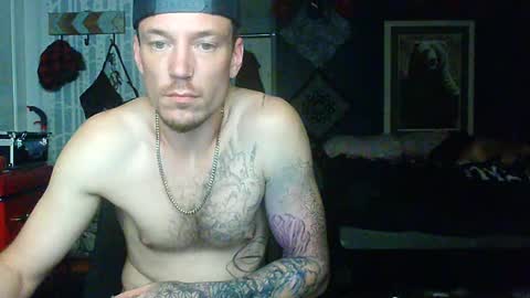 Snapshot of oh_you_know69 chatting on 09.13.25 who dares toss me some tips lets have fun online show from 09.13.25