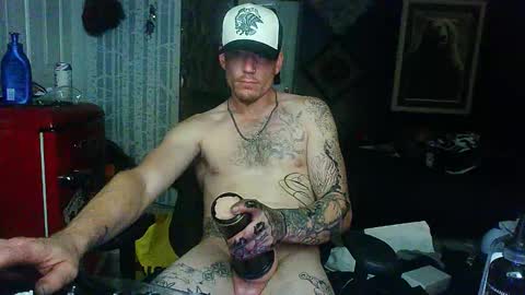 Snapshot of oh_you_know69 chatting on 10.23.25 who dares toss me some tips lets have fun online show from 10.23.25