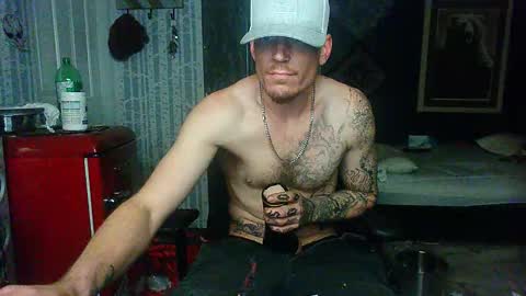 Snapshot of oh_you_know69 chatting on 10.27.25 who dares toss me some tips lets have fun online show from 10.27.25