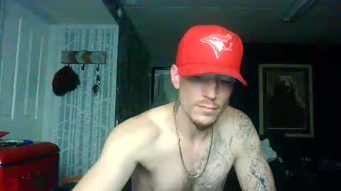 Snapshot of oh_you_know69 chatting on 11.16.25 who dares toss me some tips lets have fun online show from 11.16.25