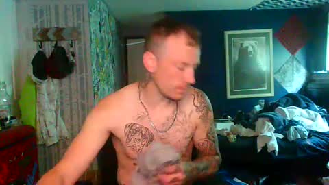 who dares  toss me some  tips lets have fun online show from 05.17.26