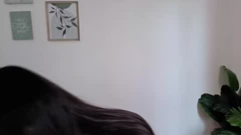 ohanna_ online show from 09.24.25