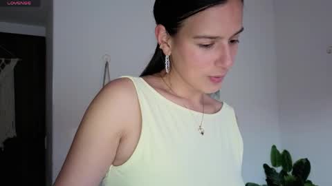 ohanna_ online show from 05.06.26
