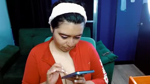 Snapshot of ohmysqueak chatting on 04.17.26 ohmysqueak online show from 04.17.26
