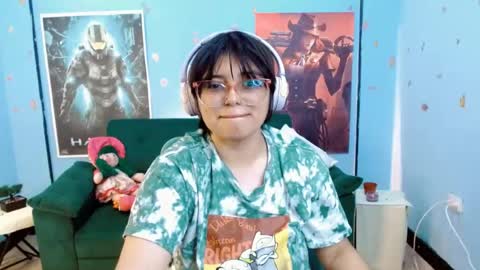 Snapshot of ohmysqueak chatting on 05.10.26 ohmysqueak online show from 05.10.26