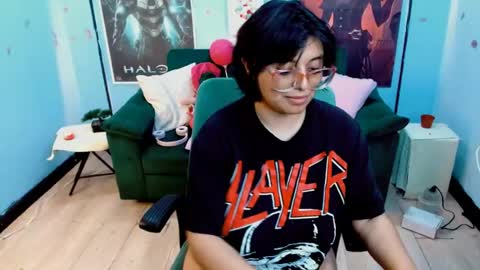 Snapshot of ohmysqueak chatting on 05.11.26 ohmysqueak online show from 05.11.26