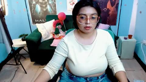 Snapshot of ohmysqueak chatting on 05.11.26 ohmysqueak online show from 05.11.26