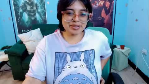 Snapshot of ohmysqueak chatting on 05.20.26 ohmysqueak online show from 05.20.26
