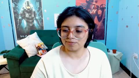 Snapshot of ohmysqueak chatting on 05.21.26 ohmysqueak online show from 05.21.26
