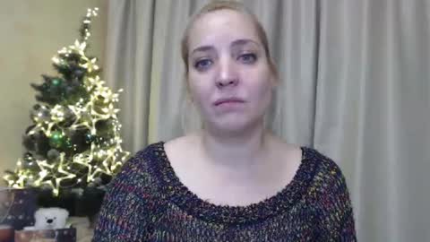 Mari online show from 12.22.24