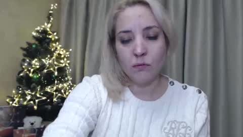 Mari online show from 12.25.24