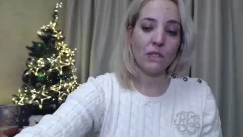 Mari online show from 12.26.24