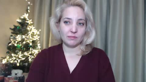 Mari online show from 12.28.24