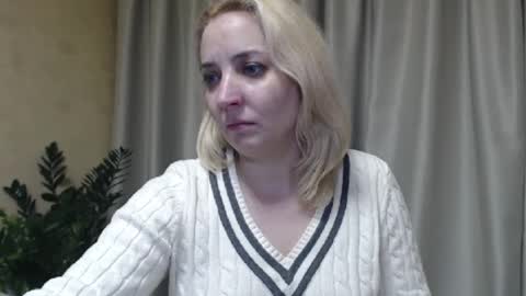 Mari online show from 02.08.25