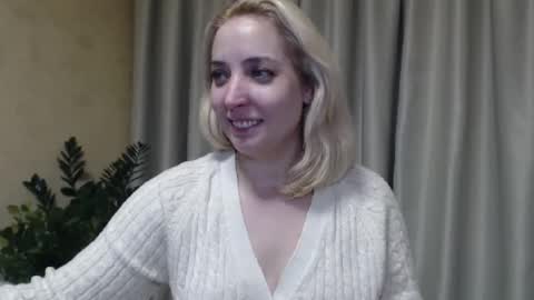 Mari online show from 02.09.25