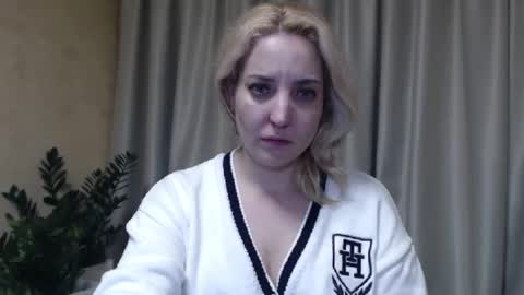 Mari online show from 02.13.25