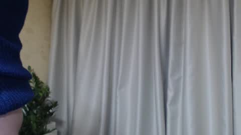 Snapshot of ohsweetmari chatting on 03.04.26 Mari online show from 03.04.26