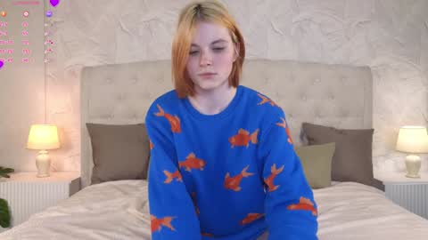 Snapshot of ohyumiyes chatting on 01.13.25 Yumi online show from 01.13.25