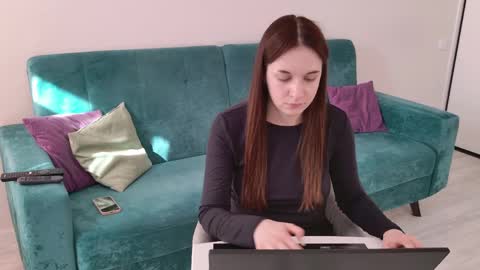 Ola queen online show from 03.31.26