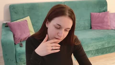 Snapshot of ola_queen chatting on 05.11.26 Ola queen online show from 05.11.26