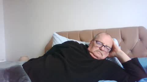 old_fkr online show from 01.05.25