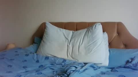 old_fkr online show from 01.28.25