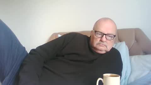 Snapshot of old_fkrr_ chatting on 10.29.25 old_fkrr_ online show from 10.29.25