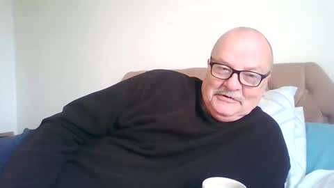 Snapshot of old_fkrr_ chatting on 12.05.25 old_fkrr_ online show from 12.05.25