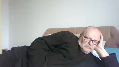 Snapshot of old_fkrr_ chatting on 01.11.26 old_fkrr_ online show from 01.11.26