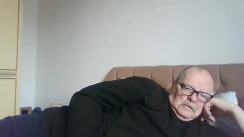 Snapshot of old_fkrr_ chatting on 02.06.26 old_fkrr_ online show from 02.06.26