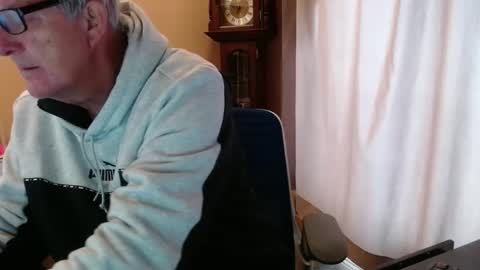 Snapshot of olderandwiser chatting on 01.30.25 Older and Wiser online show from 01.30.25