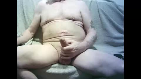 Snapshot of oldercock1411 chatting on 02.25.26 oldercock1411 online show from 02.25.26