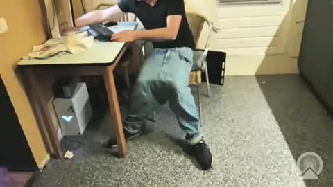 Snapshot of oldersagger chatting on 11.15.25 oldersagger online show from 11.15.25