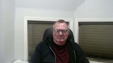 Snapshot of oldguybigd chatting on 12.20.25 oldguybigd online show from 12.20.25