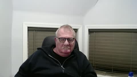 Snapshot of oldguybigd chatting on 02.10.26 oldguybigd online show from 02.10.26