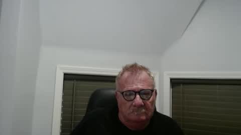 Snapshot of oldguybigd chatting on 05.14.26 oldguybigd online show from 05.14.26